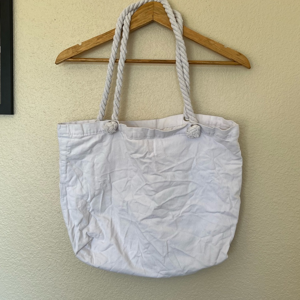 Miss to Mrs | Honeymoon Vibes Canvas Beach Bag - Picture 3 of 12